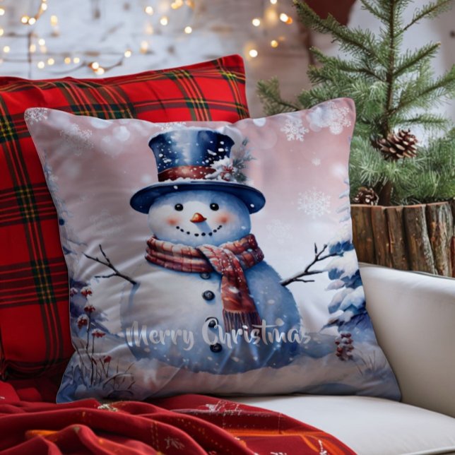 Cojín Decorativo Navidades de Winter Forest Snowman | Rosa (Pink Winter Forest Snowman Christmas Throw Pillow)