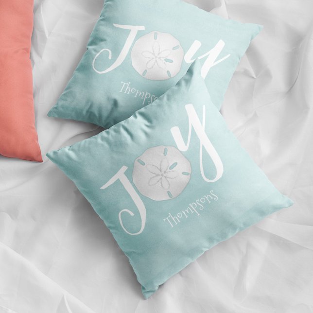 Cojín Decorativo Navidades Holiday Elegant Beach Turquoise Costa (Christmas Holiday Joy typography custom throw pillow.)