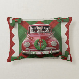 Cojín Decorativo Navidades Quilt Art: Coche rojo de época con franc
