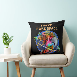 COJÍN DECORATIVO NECESITO MÁS ESPACIO GALAXIA ASTRONAUTA PERSONALIZ