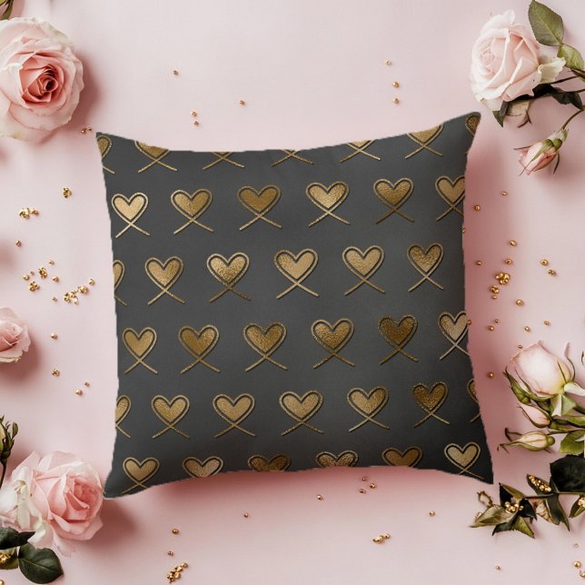 Cojín Decorativo Negro con corazones dorados (Subido por el creador)