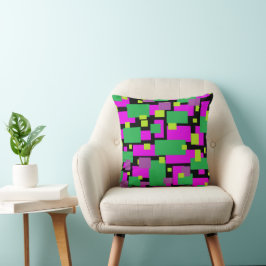 Cojín decorativo negro con patrón morado y verde