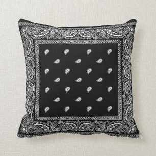Cojín decorativo negro de Bandana