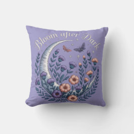 Cojín Decorativo Night Garden Faux Embroidered Moon with Moths