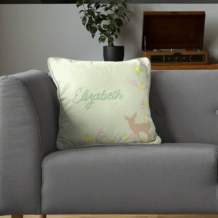 Cojín Decorativo Niña Floral Cervatilla