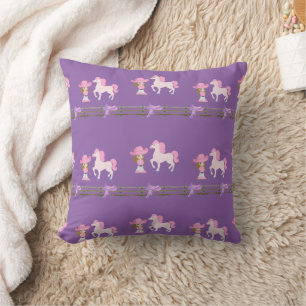 Cojín Decorativo Niña pequeña con caballo y silla personalizada