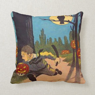 Cojín Decorativo Niño Asustado Por Jack O' Lanterns