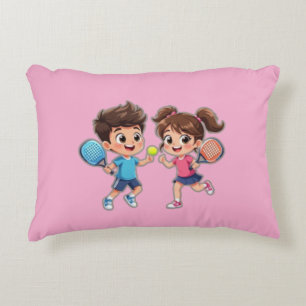 Cojín Decorativo Niño y niña de dibujos animados lindos jugando pád