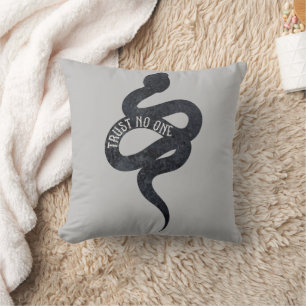 Cojín Decorativo No confíes en nadie Serpiente Snake 