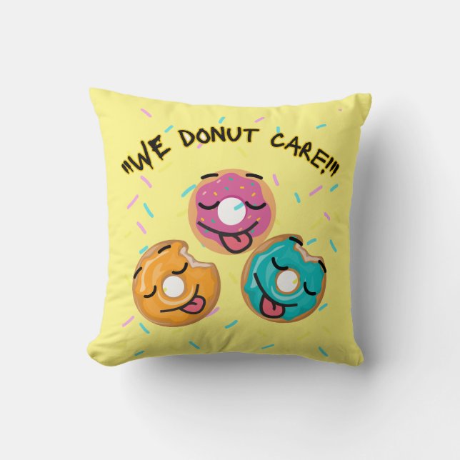 Cojín Decorativo no nos preocupamos (Anverso)