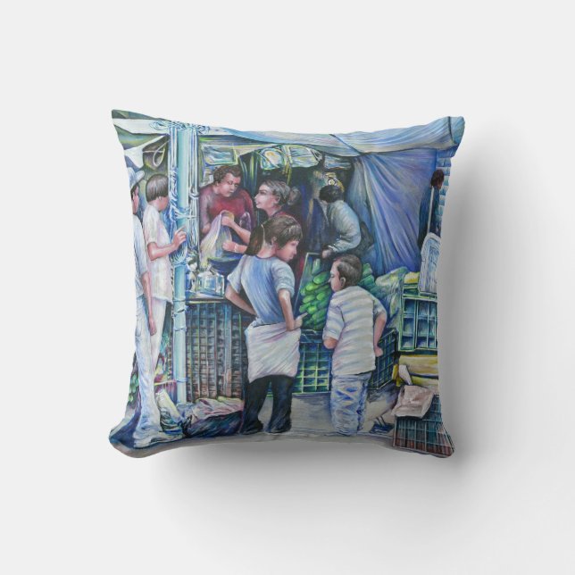 Cojín Decorativo No son Chicas, son mujeres (Anverso)