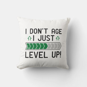Cojín Decorativo No tengo edad, solo me levanto