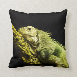 Cojín decorativo noble de la iguana
