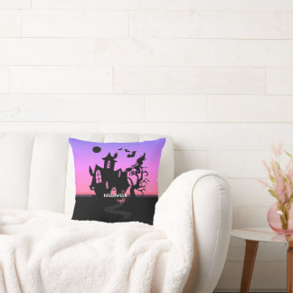 Cojín Decorativo Noche de bruja y murciélagos de la casa cazada en 