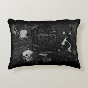 Cojín Decorativo Noche Espeluznante - Calaveras y Tumbas