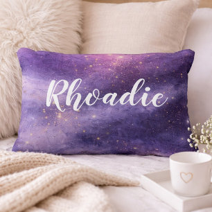 Cojín Decorativo Nombre de la Galaxia Lavanda