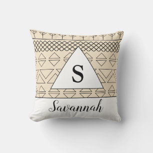 Cojín Decorativo Nombre Monogramado Beige Estampado de Patrón Geomé