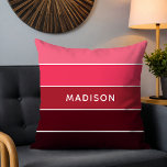 Cojín Decorativo Nombre personalizado del bloque de color rosa colo<br><div class="desc">Este diseño colorido y moderno presenta un patrón de bloques de colores en rosa y ciruela con tu nombre personalizado #cojines #throwpillows #decoración casera #regalos</div>
