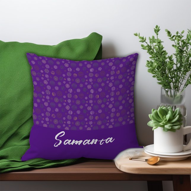 Cojín Decorativo Nombre púrpura de la línea de círculo geométrica d (Subido por el creador)