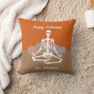 Cojín Decorativo Nombre Skeleton Apellidos Personalizados