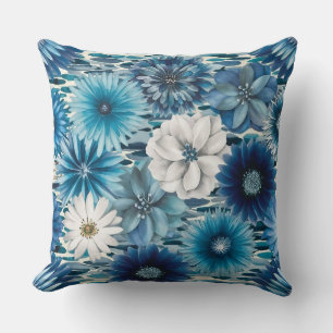 Cojín Decorativo Nordic Bloom: Una Sinfonía Acuarela Escandinava