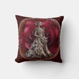 Cojín Decorativo Novia gótica en rojo crimson