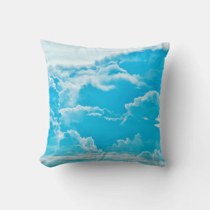 Cojín Decorativo nubes blancas y fondo azul cielo brillante, panora