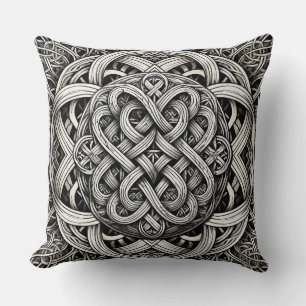Cojín Decorativo Nudo celta en blanco y negro detallado 0001