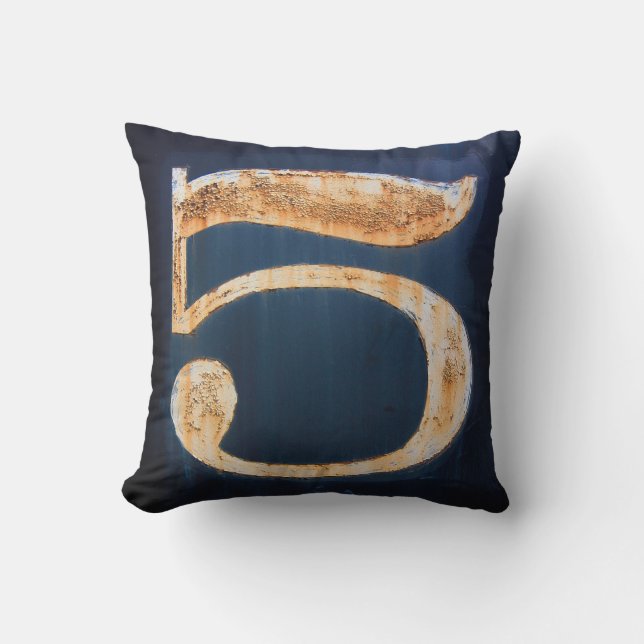Cojín Decorativo Número 5 (Anverso)