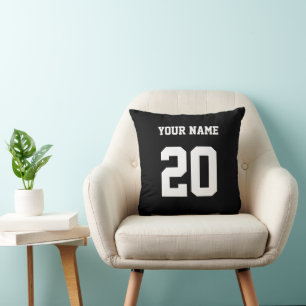 Cojín Decorativo Número y nombre del Personalizado blanco y negro