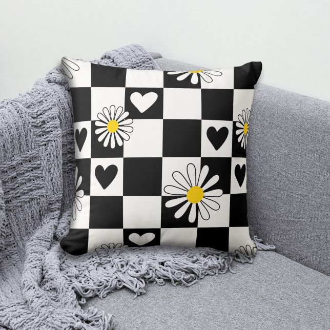 Cojín Decorativo Nursera de cuadros blancos negros (Subido por el creador)