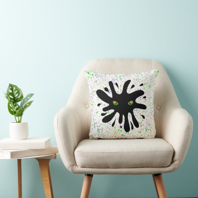 Cojín Decorativo Ojos de gato mirando un negro (Silla)