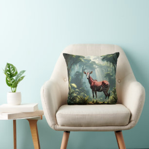 Cojín Decorativo Okapi En La Selva Lluviosa, (Girafa De Cebra)