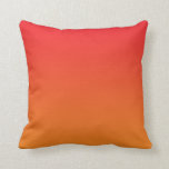 Cojín Decorativo "Ombre rojo y anaranjado"<br><div class="desc">Cojín decorativo "de Ombre rojo y anaranjado"</div>