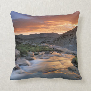 Cojín Decorativo Onda de Sierra sobre Yosemite