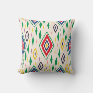 Cojín Decorativo Ornamento de folclore geométrico Ikat con diamante