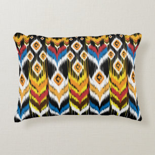 Cojín Decorativo Ornamento de folclore geométrico Ikat. Etnia triba