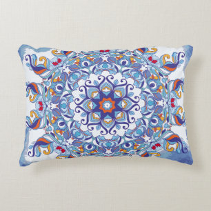 Cojín Decorativo Ornamento floral, diseño artístico.