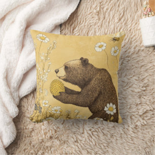 Cojín Decorativo Oso de Miel en Prado de Flores Silvestres
