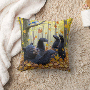 Cojín Decorativo Oso Negro En Hojas De Otoño