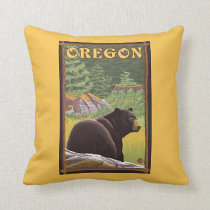 Cojín Decorativo Oso negro en viaje del vintage de la escena del