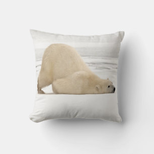 Cojín Decorativo Oso polar arañándose sobre tundra congelada