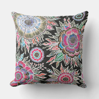 Cojín Decorativo Ostara: Pulso Nocturno - Almohadilla Floral