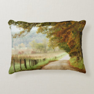 Cojín Decorativo Otoño en un camino campestre