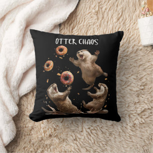 Cojín Decorativo Otter Chaos Funny Bagel luchando contra las nutria