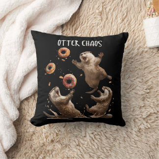 Cojín Decorativo Otter Chaos Funny Bagel luchando contra las nutria