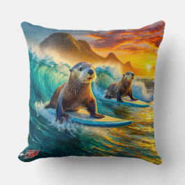 Cojín Decorativo Otters Surfing 02 Design por Rich AMeN Gill