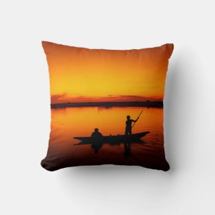 Cojín Decorativo Paisaje atardecer con un barco-68465