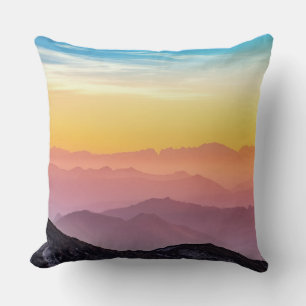 Cojín Decorativo Paisaje montañoso de los colores naturales al atar