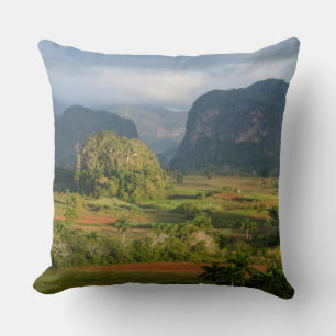 Cojín Decorativo Paisaje panorámico del valle, Cuba